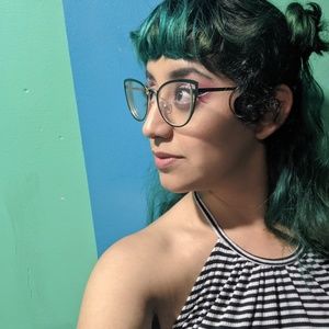 Meet your Posher, Toni